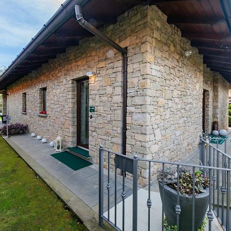 Airport Bea Rooms Azzano San Paolo Exterior photo