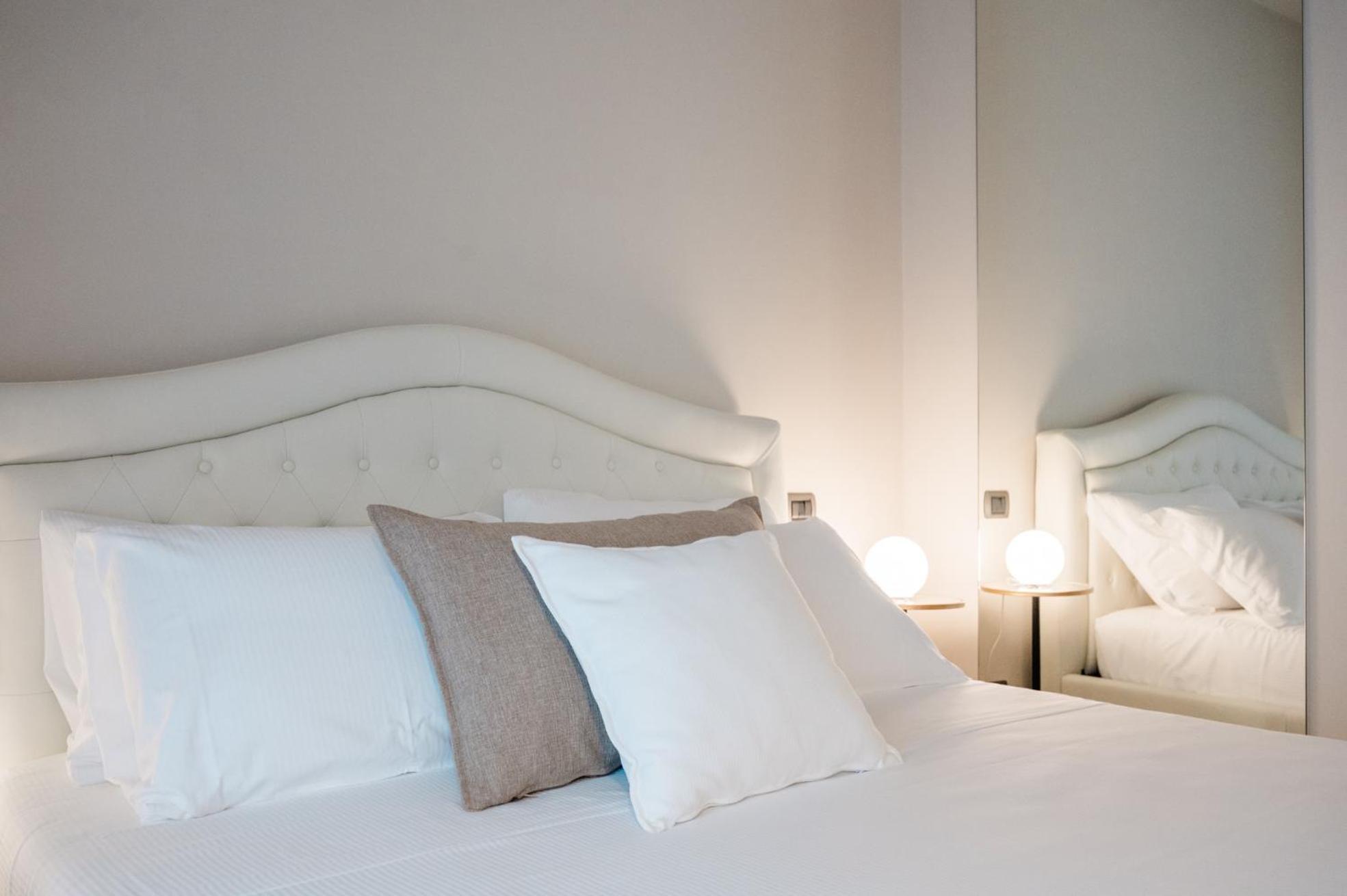 Airport Bea Rooms Azzano San Paolo Exterior photo