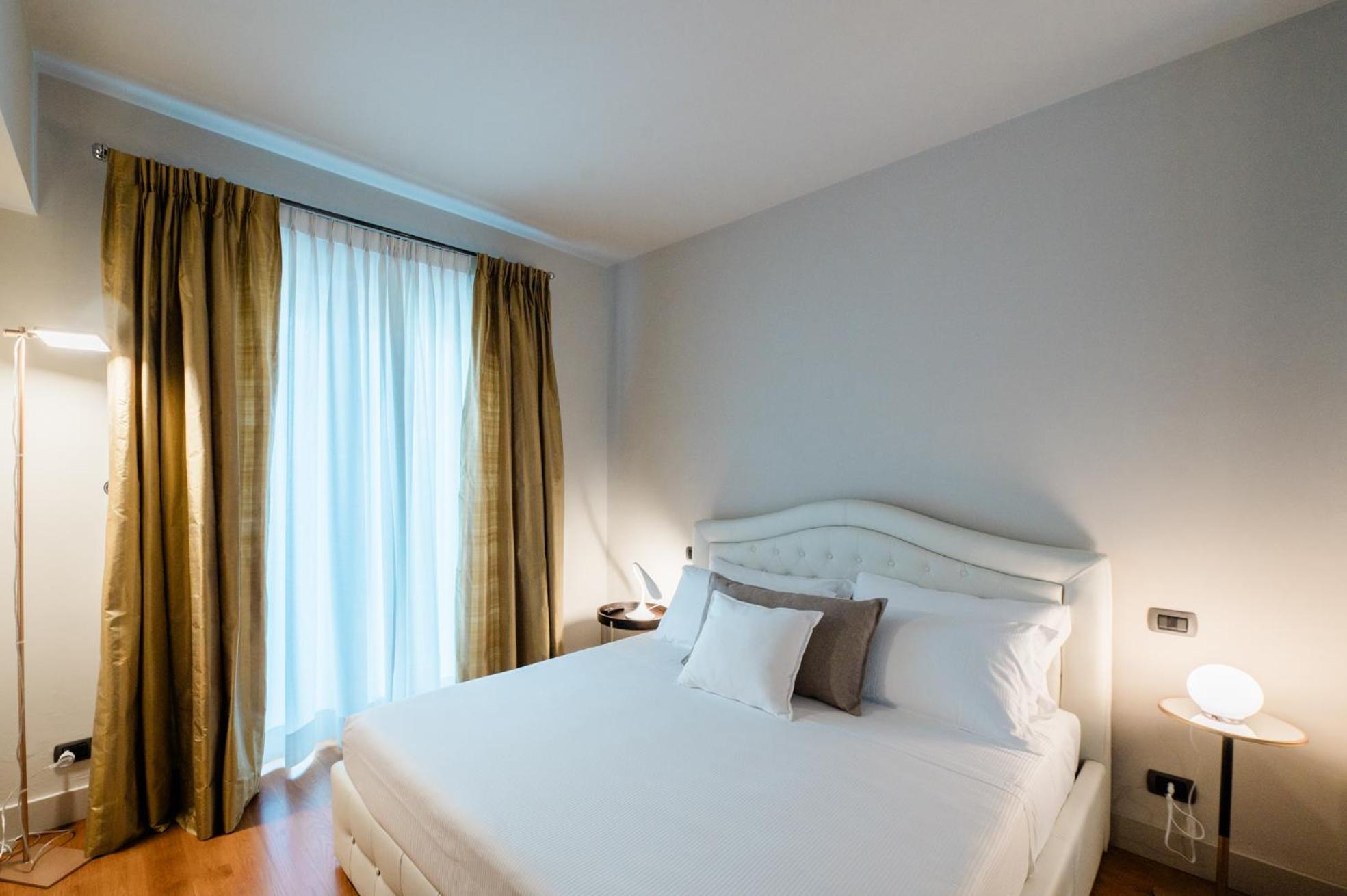 Airport Bea Rooms Azzano San Paolo Exterior photo